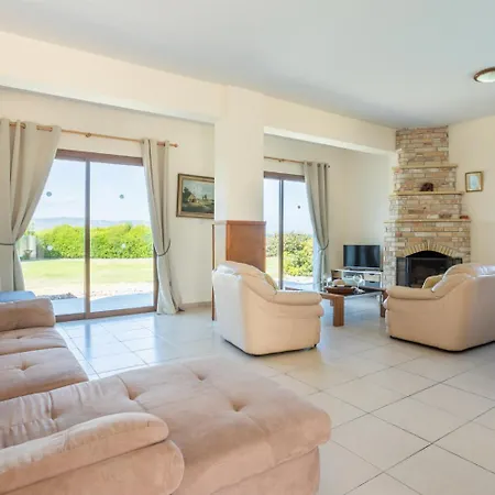 Villa Blue Bay Collection *