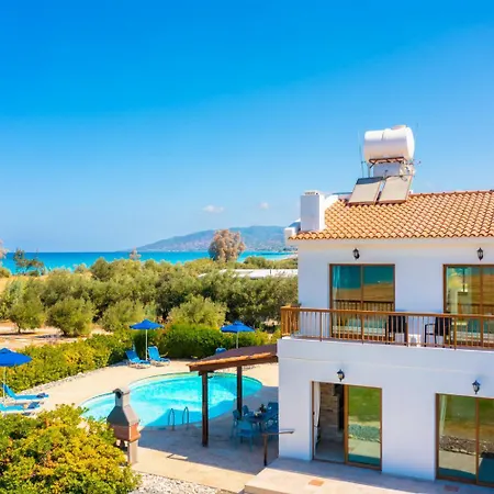Blue Bay Collection * Mavroli
